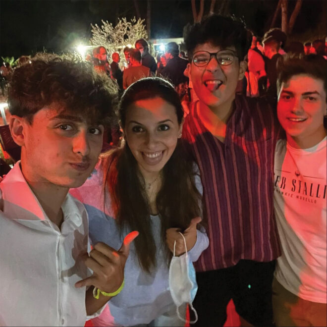 Ho condiviso CARTELLA FOTO SITO WEB con te-95